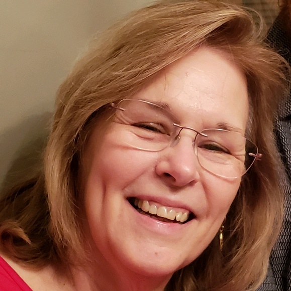 Meet your Posher, Phyllis - Picture 1 of 1